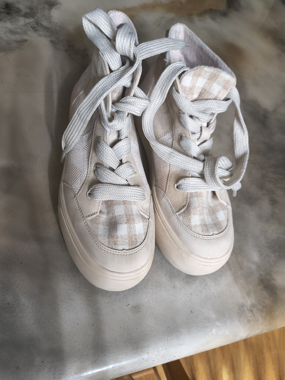 Rocket Dog  Wonens Neutral Plaid High-Top Sneakers - Beige